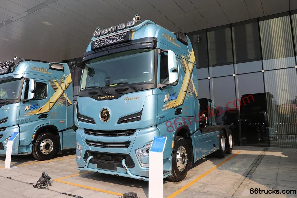 SHACMAN Delong X6000C 14.5L LNG 630hp 6X4(10 wheels) Fast Gear 12-Speed AMT Automatic Tractor Truck Exterior (3) | 86Trucks