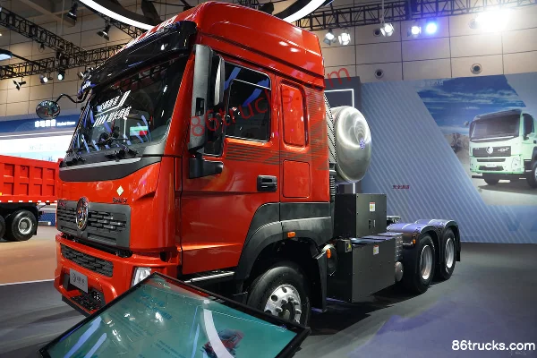 Sinotruk V7-X 6X4(10 wheels) Range-Extender Hybrid Tractor Truck 140kWh Exterior (3) | 86Trucks