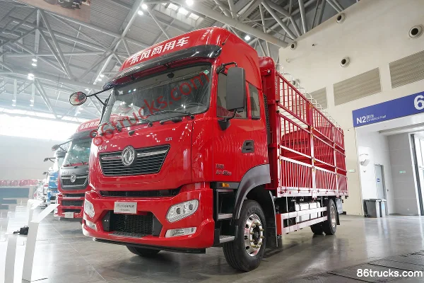 Dongfeng Commercial Vehicle Tianjin KR PLUS Comfort Edition 240 hp 4X2(6 wheels) 6.8m Cargo Truck with Fence Exterior (3) | 86Trucks