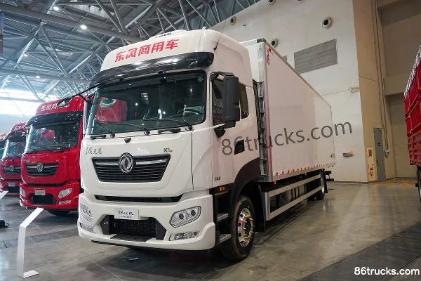 Dongfeng Tianlong KL 380 hp 4X2(6 wheels) 9.65m Refrigerated Truck Exterior (3) | 86Trucks