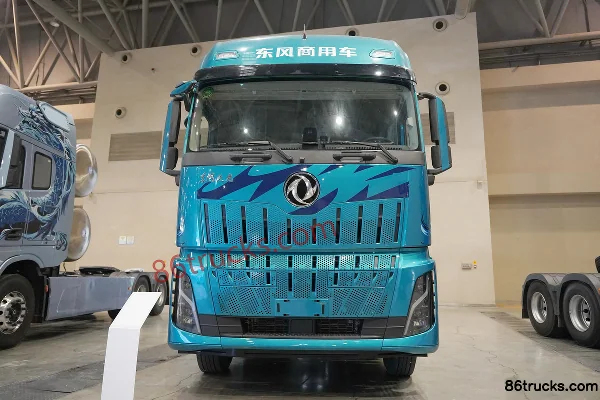 Dongfeng Commercial Vehicle Tianlong KL heavy truck 460 hp 6X4(10 wheels) AMT automatic hazardous material tractor truck Exterior (2) | 86Tr
