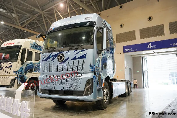 Dongfeng Tianlong KH Shuxiang Edition 14.5L LNG 580hp 6X4(10 wheels) Eaton 12-Speed AMT Automatic Tractor Truck Exterior (3) | 86Trucks