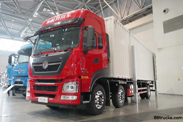 Dongfeng Commercial Vehicle Tianlong KL Comfort Edition 340 hp 6X2(8 wheels) 9.6m van cargo truck (high top) Exterior (3) | 86Trucks