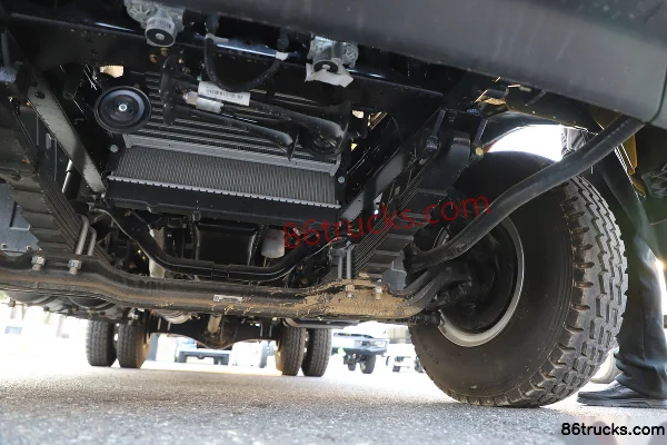 Feidi 7 180 ch 4X2(6 roues) 8 vitesses dépanneuse Châssis (3) | 86Trucks