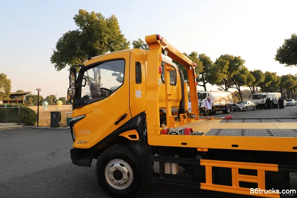 Feidi 7 180 ch 4X2(6 roues) 8 vitesses dépanneuse Carrosserie (1) | 86Trucks