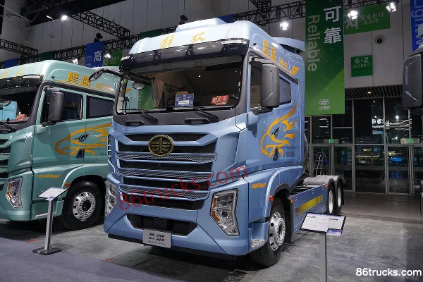 FAW Jiefang Yingtu First Class 15.6L LNG 660hp 6X4(10 wheels) FAW Jiefang 12-speed AMT Automatic Tractor Truck Exterior (3) | 86Trucks