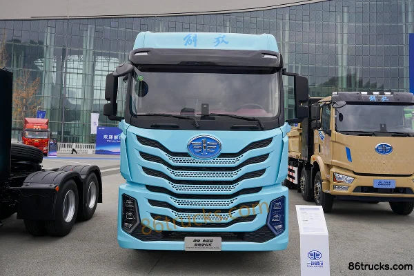 FAW Jiefang Yingchi 6X4(10 wheels) Battery Swap Pure Electric Tractor Truck CATL 400.61kWh Exterior (2) | 86Trucks