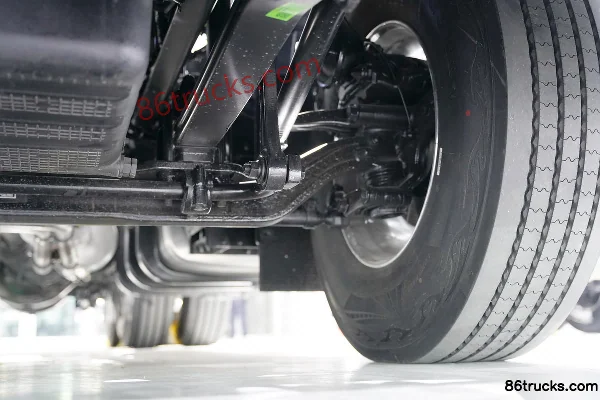 FAW Jiefang Qingdao Yingtu Business Class Diesel 680hp 6X4(10 wheels) FAW Jiefang 12-speed AMT Automatic Tractor Truck Chassis (3) | 86Truck