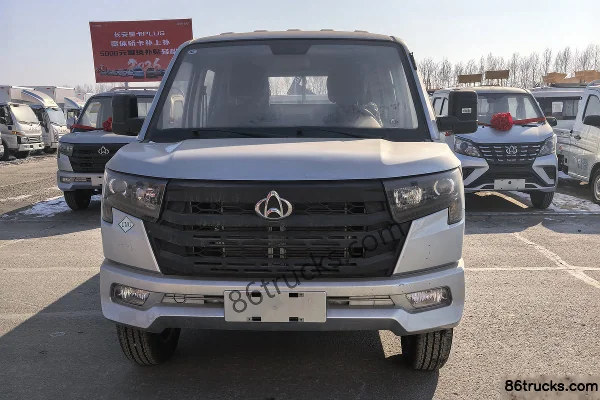 Ankai Xingka PLUS Comfort Edition 1.6L CNG 105hp 4X2(6 wheels) Hydraulic Brake 2.6m Double Row Flatbed Micro Truck Exterior (2) | 86Trucks