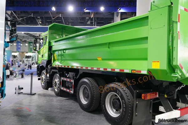 FAW Jiefang Yingtuo 7.8L Diesel 350 hp 8X4(12 wheels) FAW Jiefang 10-speed 5.6m dump truck Body (1) | 86Trucks