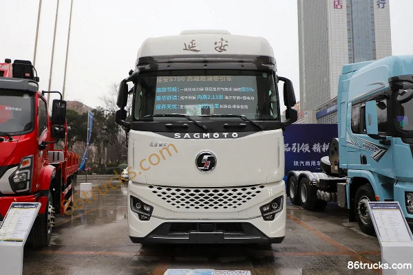 SHACMAN Commercial Vehicle Yan'an S700 12.5L Diesel 600 hp 6X4(10 wheels) Eaton 12-Speed AMT Automatic Tractor Truck Exterior (2) | 86Trucks