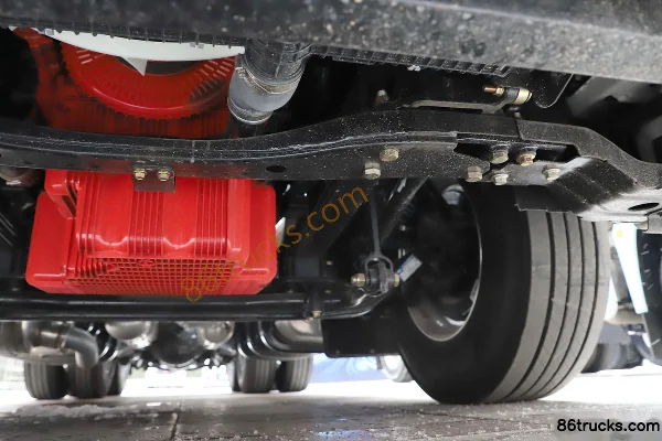 SHACMAN Commercial Vehicle Yan'an S700 12.5L Diesel 600 hp 6X4(10 wheels) Eaton 12-Speed AMT Automatic Tractor Truck Chassis (3) | 86Trucks