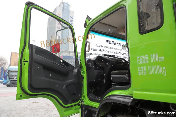 SHACMAN Commercial Vehicle Delong G200 Standard Load Edition 3L Diesel 195 hp 4X2(6 wheels) Fast Gear 10-Speed 4.2m Crew Cab Dump Truck (1)