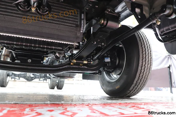 SHACMAN Commercial Vehicle Delong G300 150 hp 4X2(6 wheels) 4.18m Single Row Flatbed Light Truck Chassis (3) | 86Trucks