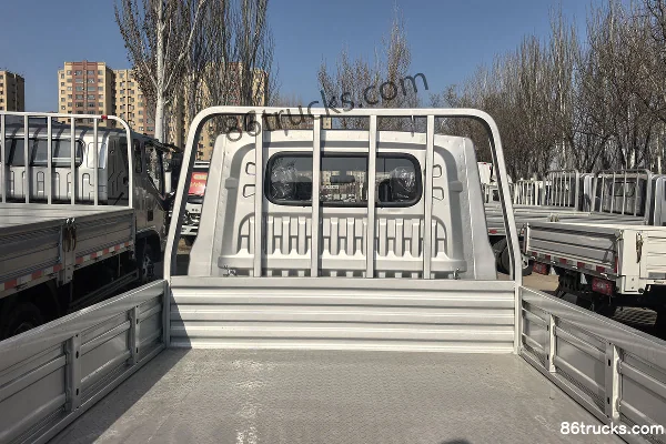 Foton V5 Plateau Edition 2L Gasoline 139hp 4X2(6 wheels) Dongan 5-Speed 2.7m Double Row Flatbed Mini Truck (Single Rear Tire) Body (3) | 86T