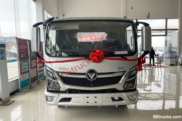 Foton ATV Wide Body 2.5L Diesel 180 hp 4X2(6 wheels) Fast Gear 8-Speed 4.17m Single Row Flatbed Light Truck Exterior (2) | 86Trucks