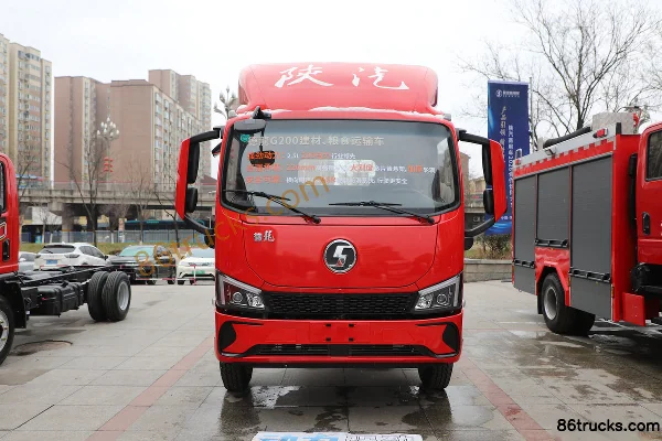 SHACMAN Commercial Vehicle Delong G200 2.5L Diesel 180 hp 4X2(6 wheels) Fast Gear 8-speed 3.82m Crew Cab Stake Light Truck Exterior (2) | 86
