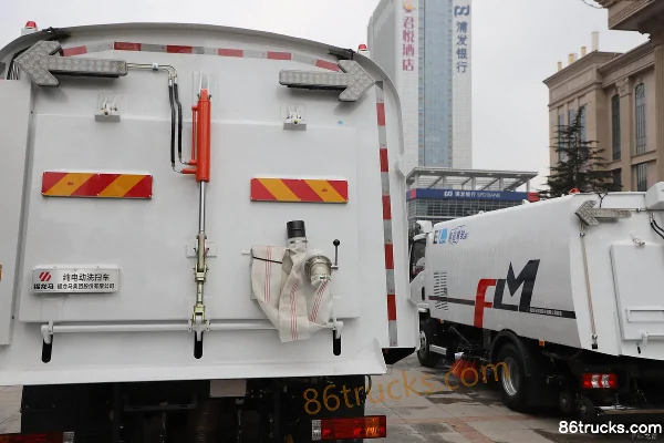 SHACMAN Commercial Vehicle Zhiyun S500 4X2(6 roues) balayeuse-laveuse électrique pure 231,84 kWh Carrosserie (3) | 86Trucks