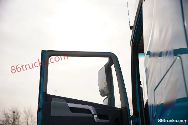 FAW Jiefang Qingdao Yinghang Zhixiang Edition 15,7L LNG 720 ch 6X4(10 roues) Fast Gear 16 vitesses AMT automatique tracteur routier Cabine (