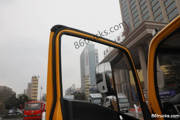 SHACMAN Commercial Vehicle Delong G300 4X2(6 wheels) 180 hp Wrecker Truck Cab (1) | 86Trucks