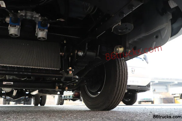Feidi MX 1.6L 105hp 4X2(6 wheels) CNG 3.02m double-row flatbed mini truck (China VI) Chassis (3) | 86Trucks