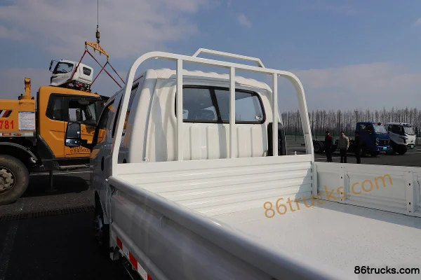 Feidi MX 1.6L 105hp 4X2(6 wheels) CNG 3.02m double-row flatbed mini truck (China VI) Body (2) | 86Trucks