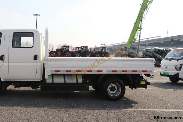 Feidi MX 1.6L 105hp 4X2(6 wheels) CNG 3.02m double-row flatbed mini truck (China VI) Body (1) | 86Trucks