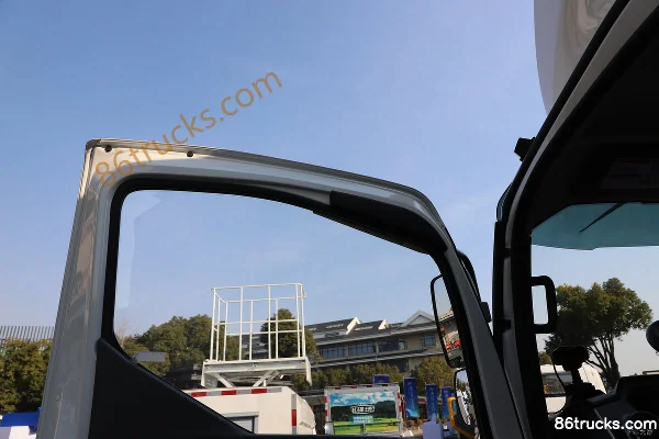 Feidi EW7 4X2(6 wheels) 4.16m Single Row Pure Electric Refrigerated Truck CATL 140kWh Cab (3) | 86Trucks