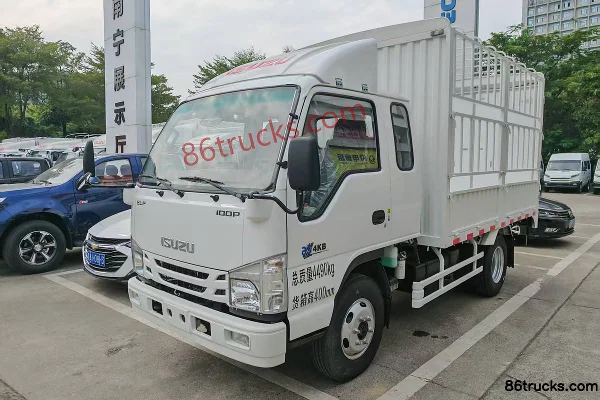 Qingling Isuzu 100P 2.5L Diesel 131 hp 4X2(6 wheels) Isuzu 5-speed 3.15m Semi-Cab Chassis Truck with Grain Carrier Body Light Truck Exterior