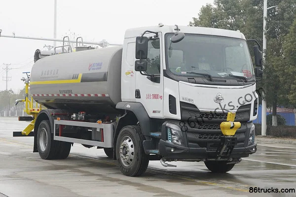 Dongfeng Dongfeng New Chenglong M3 Medium Truck Dust Removal Truck