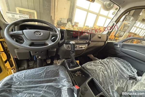 Foton S1 180hp 4X2(6 wheels) Fast Gear 8-Speed Wrecker (Zhuanwei Brand) Cab (1) | 86Trucks