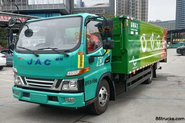 JAC Shuailing G 4X2(6 wheels) Pure Electric Enclosed Barrel Garbage Truck CATL 86.55kWh Exterior (2) | 86Trucks