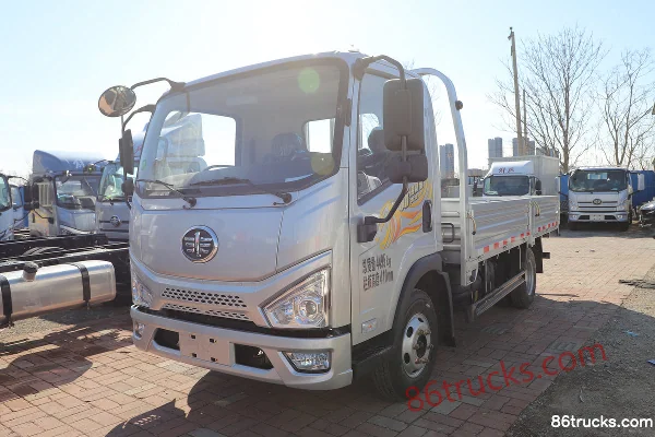 FAW Jiefang New Zhaocaihu Pro 2.5L Diesel 150 hp 4X2(6 wheels) 5-speed Air Brake 4.2m Single Row Flatbed Light Truck Exterior (3) | 86Trucks