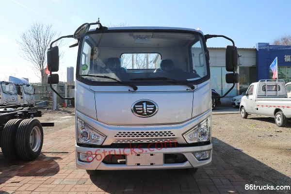 FAW Jiefang New Zhaocaihu Pro 2.5L Diesel 150 hp 4X2(6 wheels) 5-speed Air Brake 4.2m Single Row Flatbed Light Truck Exterior (2) | 86Trucks