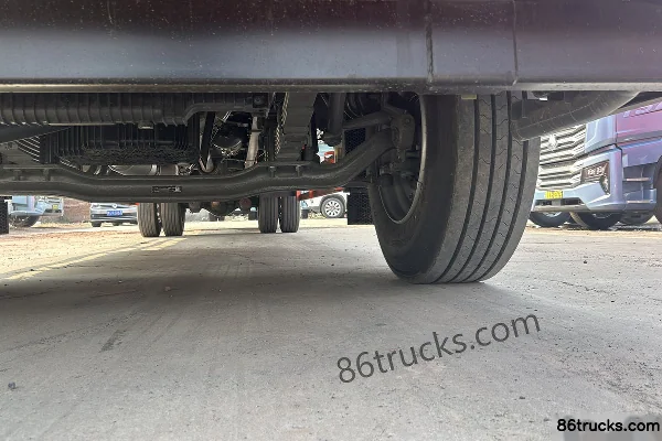 Sinotruk HOWO TX7 PRO Woying Edition 6.9L Diesel 290hp 4X2(6 wheels) Sinotruk 8-speed 9.6m Box Cargo Truck Chassis (3) | 86Trucks