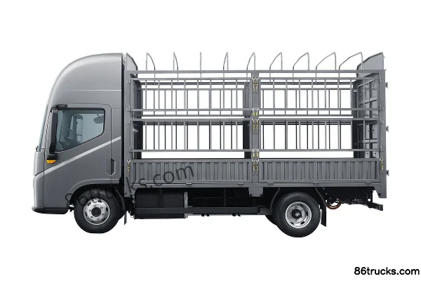 Ruichi C9 Pioneer Edition II High Roof 4.315m Single Row Pure Electric Stake Truck 120kWh CATL 4X2(6 wheels) Exterior (2) | 86Trucks