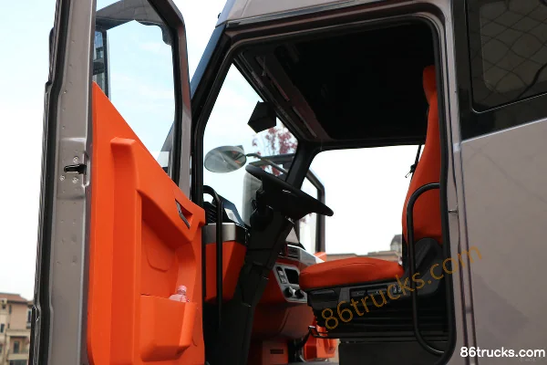 Zhiyu Weike Z7 Standard Load Edition 6X4(10 wheels) Electric Tractor Truck CALB 400.61kWh Cab (1) | 86Trucks