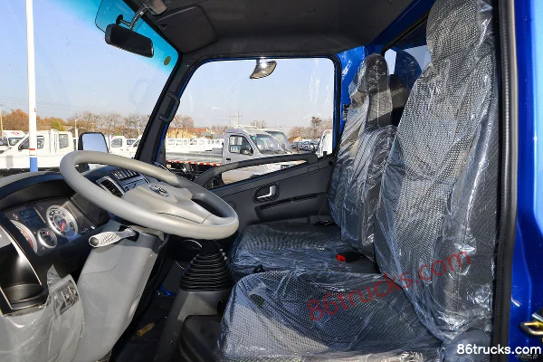 KamaGK3 2L Diesel 140hp 4X2(6 wheels) Fast Gear 8-speed 3m Dump Truck Cab (1) | 86Trucks
