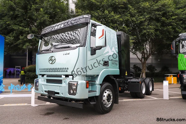 SAIC Hongyan Genlyon 6X4(10 roues) tracteur routier électrique pur CATL 600 kWh Extérieur (3) | 86Trucks