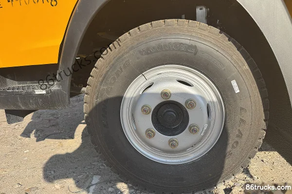 Sinotruk HOWO Tongshuai 170hp 4X2(6 wheels) Fast Gear 8-Speed Wrecker Truck (Hubei Longmu) Chassis (1) | 86Trucks