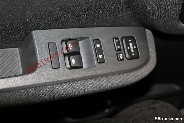 FARIZON Xingzhi TXE Premium Edition 4.15m Single Row Electric Van Light Truck Xuanwu 154kWh 4X2(6 wheels) Cab (2) | 86Trucks