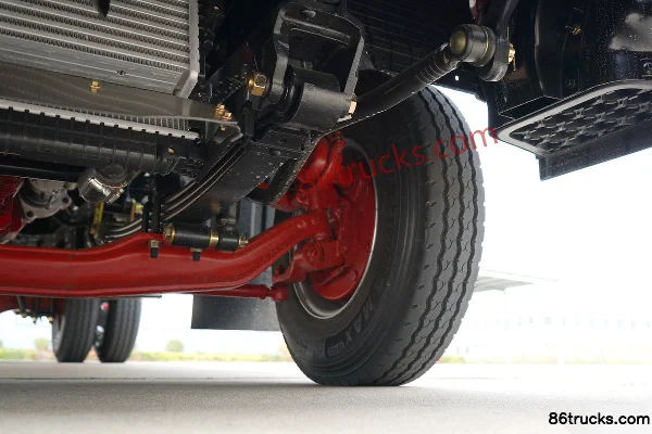 Dongfeng K6 180 hp 2.5L Diesel 4X2(6 wheels) Fast Gear 6-speed Medium Body 4.1m Refrigerated Truck Chassis (3) | 86Trucks