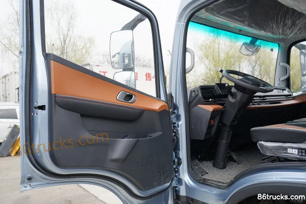 XCMG Hanjie high roof air brake 4.4m single-row pure electric box truck CALB 133.94kWh 4X2(6 wheels) Cab (1) | 86Trucks