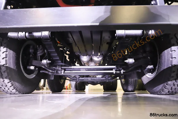 SAIC Hongyan Genlyon Composite Edition 8X4(12 wheels) 6.2m Pure Electric Dump Truck CATL 400kWh Chassis (1) | 86Trucks