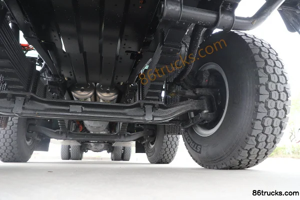 SAIC Hongyan Genlyon Heavy Duty 8X4(12 wheels) 8.8m Pure Electric Dump Truck CATL 600kWh Chassis (3) | 86Trucks