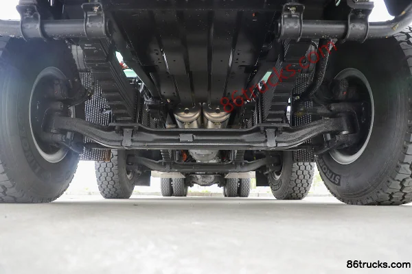 SAIC Hongyan Genlyon Heavy Duty 8X4(12 wheels) 8.8m Pure Electric Dump Truck CATL 600kWh Chassis (1) | 86Trucks