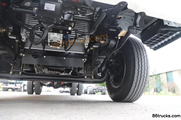 Isuzu 100P 120hp 4X2(6 wheels) 3.26m dump truck (China VI) Chassis (3) | 86Trucks