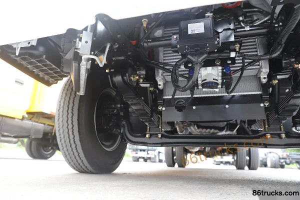 Isuzu 100P 120hp 4X2(6 wheels) 3.26m dump truck (China VI) Chassis (2) | 86Trucks