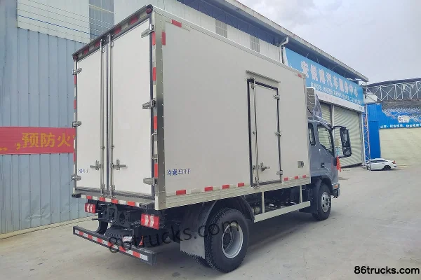 JAC A9 185hp 4X2(6 wheels) Fast Gear 8-Speed 3.685m Semi-Row Refrigerated Truck Exterior (3) | 86Trucks