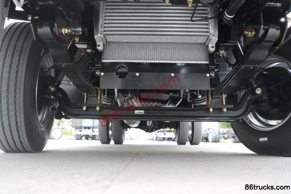 Isuzu Isuzu 100P 130hp 4X2(6 wheels) 3.142m Single Row Van Light Truck Chassis (1) | 86Trucks